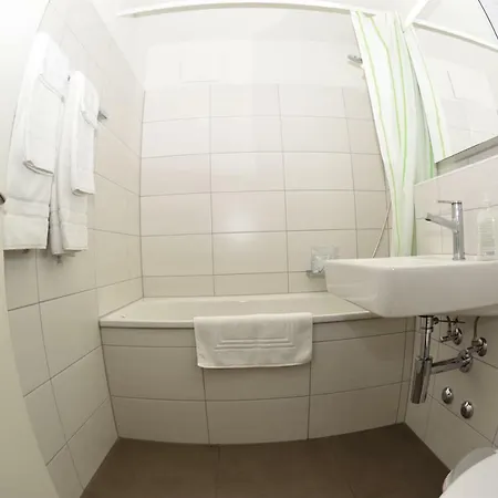 Spacious 1br Near Opera And - Mill 5 43 Zürih